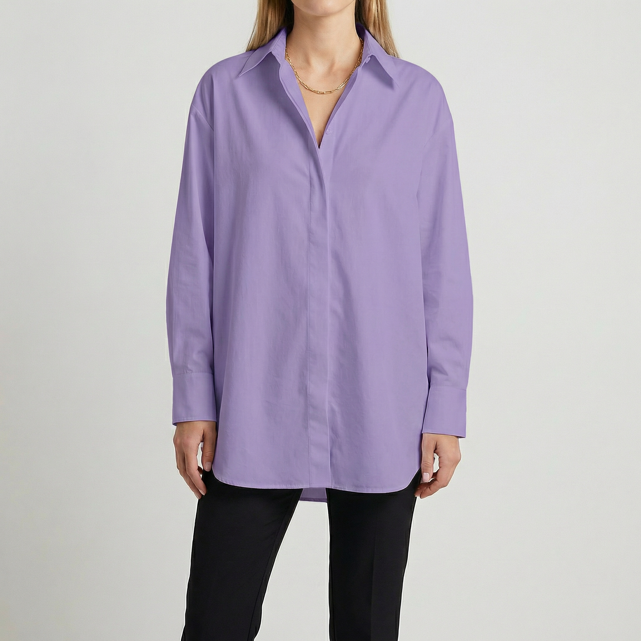 Chemise oversize lila pour femme, coupe longue, col classique, manches longues avec poignets boutonnés