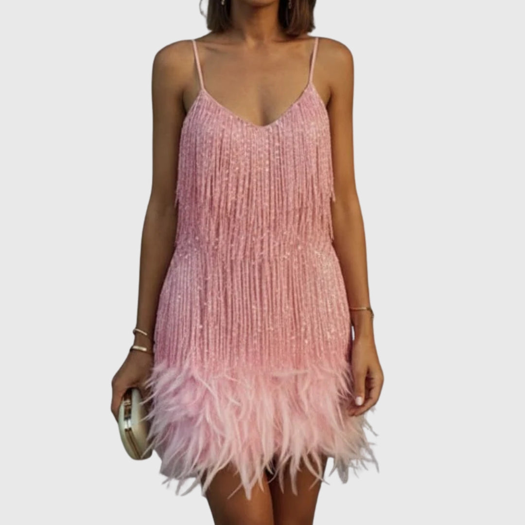 Robe mini sequins rose blush avec bordure en plumes, vue de face