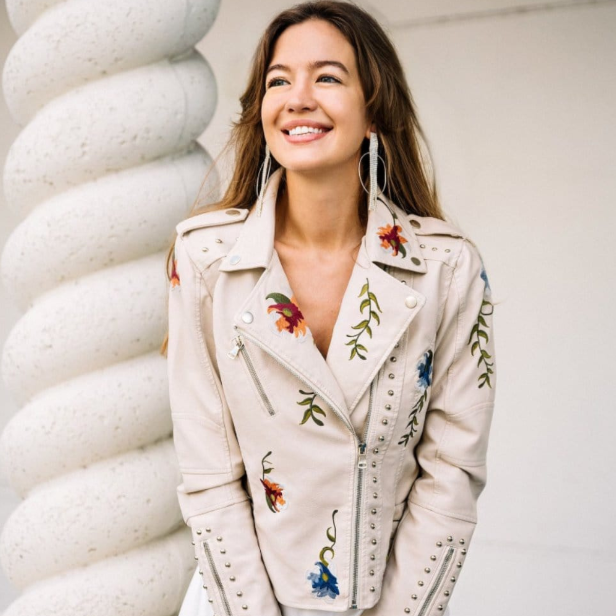 Livia - Veste Fleurie Rétro Chic