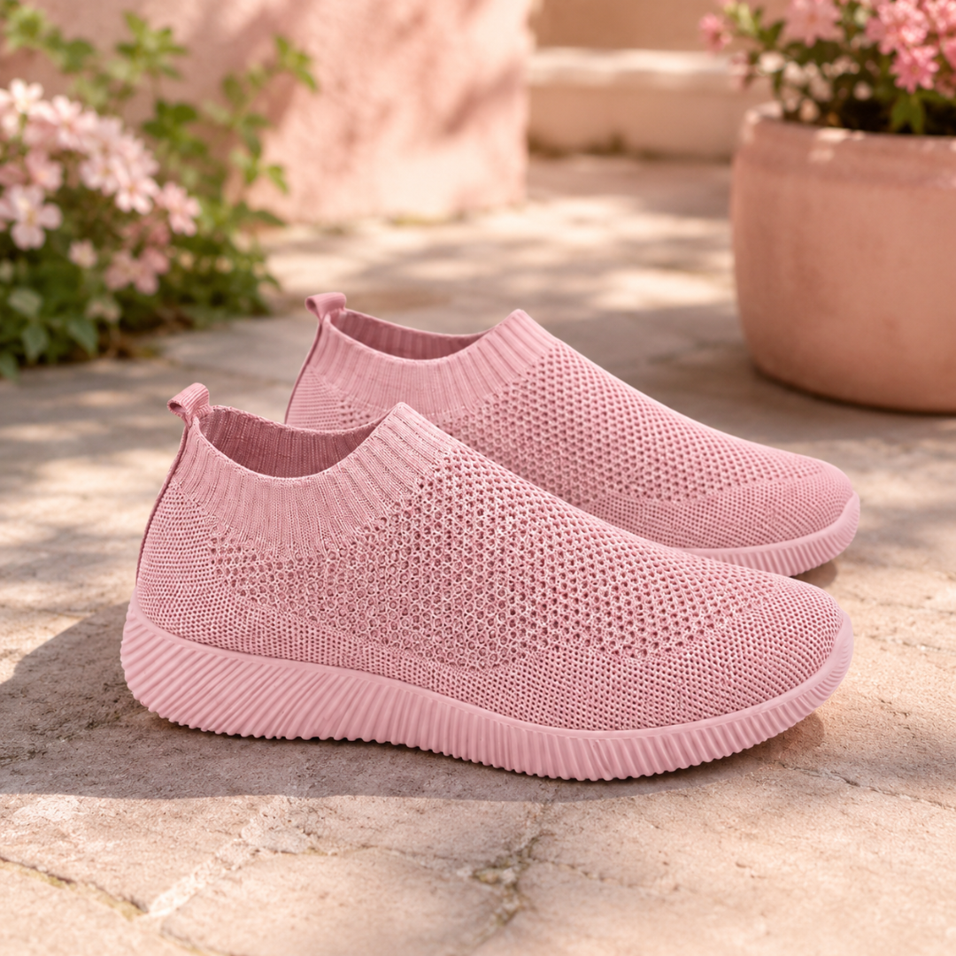 Baskets femme rose à enfiler, col côtelé et semelle nervurée assortie