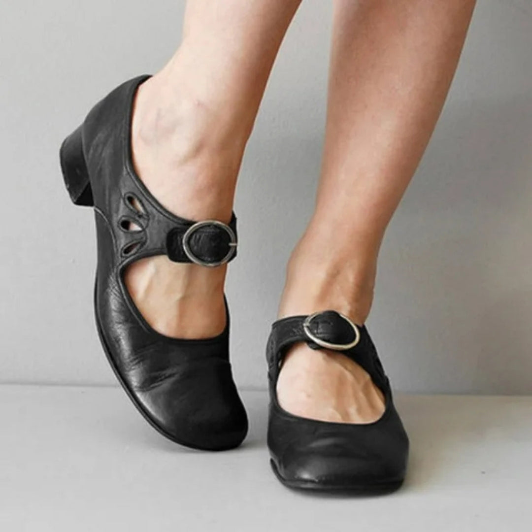 Chaussures femme noir à bride boucle ronde, vue de côté