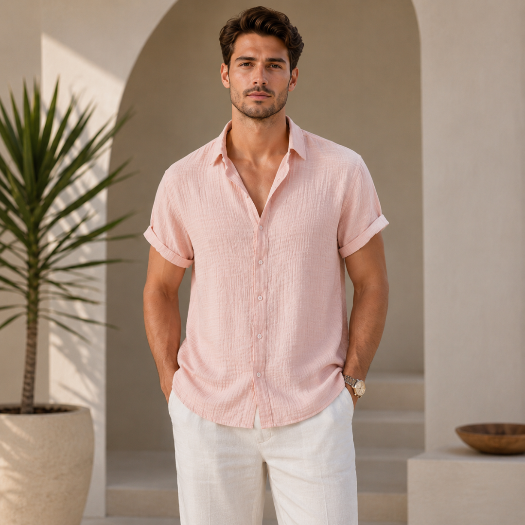 Chemise homme légère rose clair, col ouvert vue de face