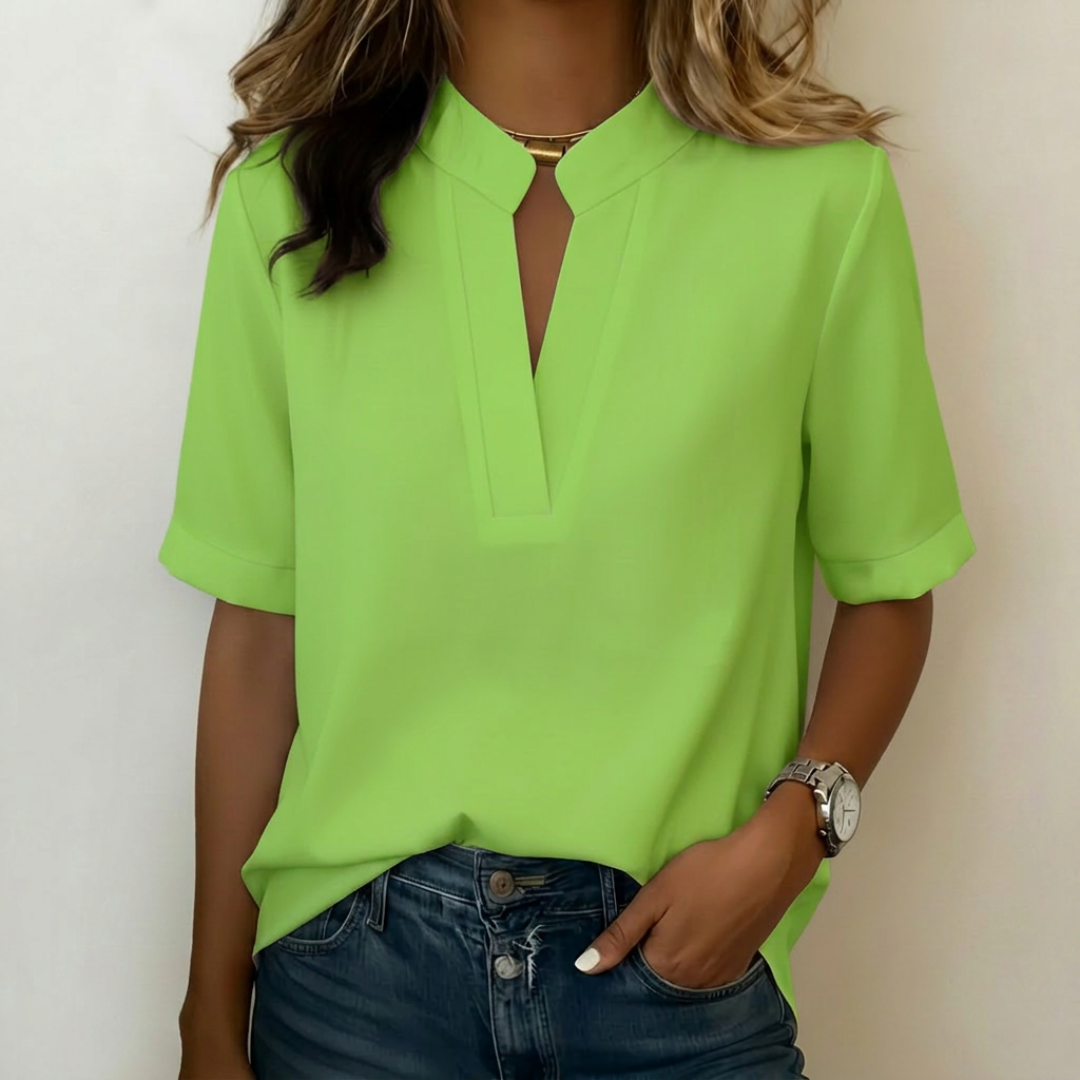 Chemisier femme col V manches courtes couleur vert