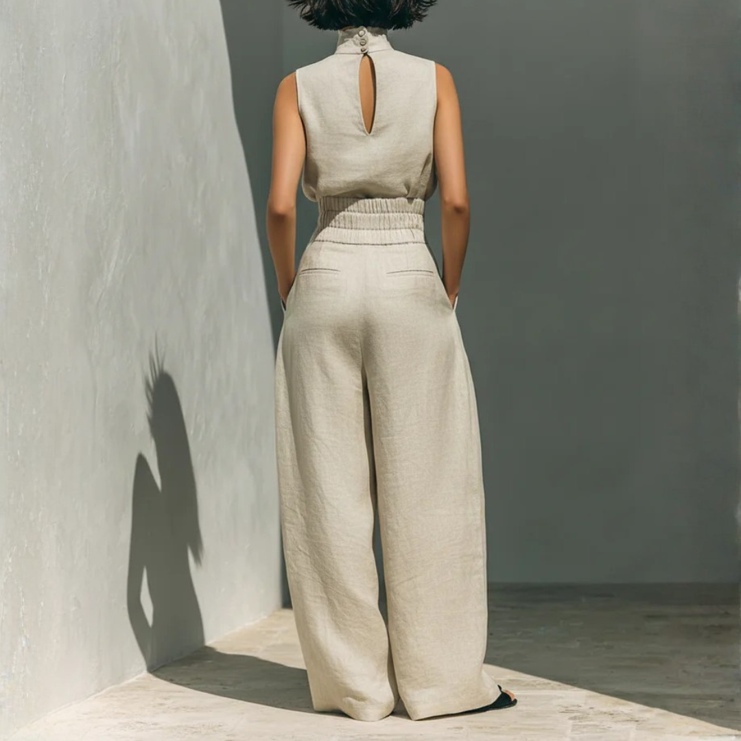 Ensemble kaki en pied, pantalon large avec drapé fluide sur le devant