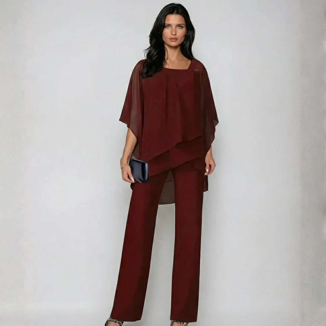 Ensemble Mariella rouge bordeaux, top voilé drapé et pantalon large