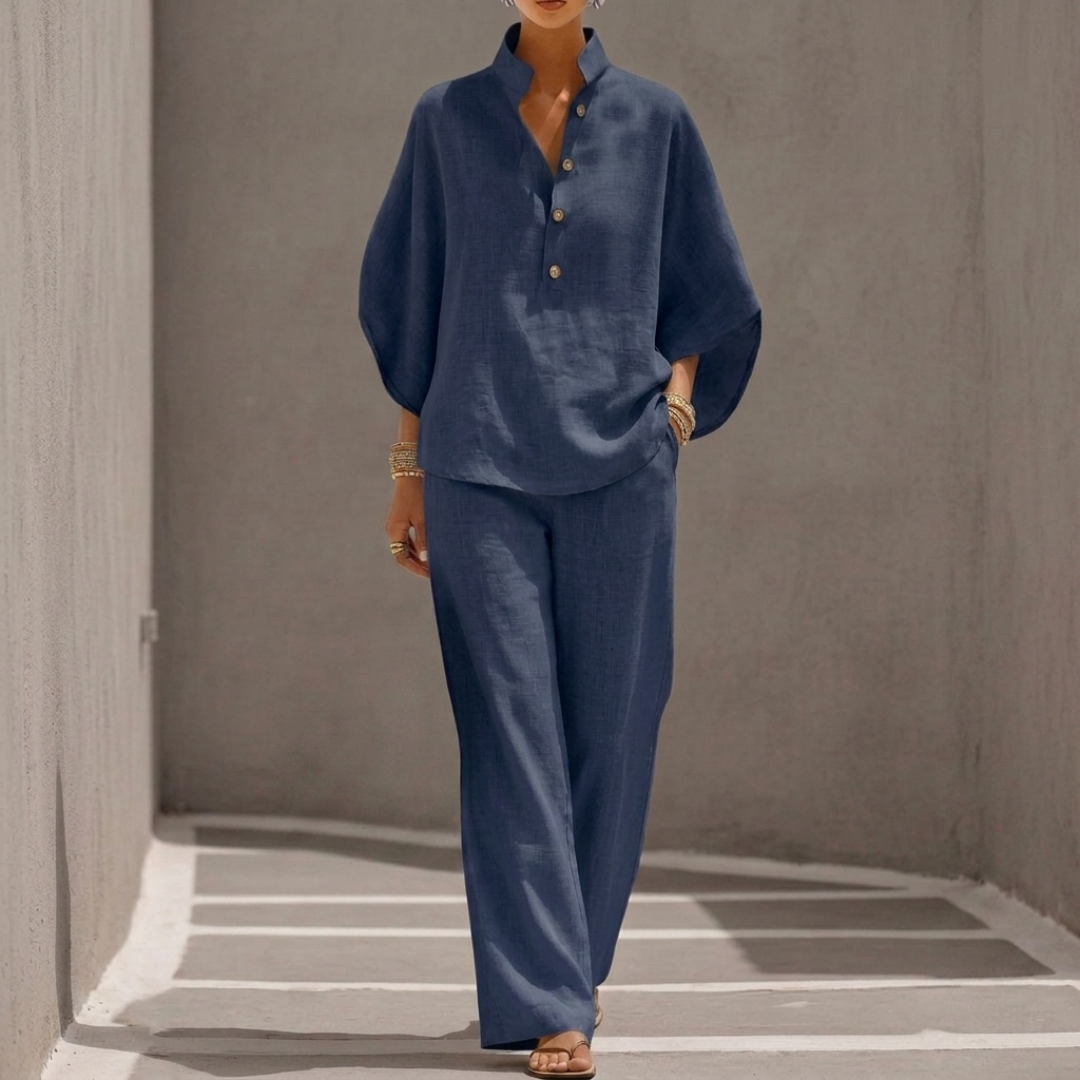 Ensemble deux pièces femme bleu marine, tenue coordonnée col montant casual