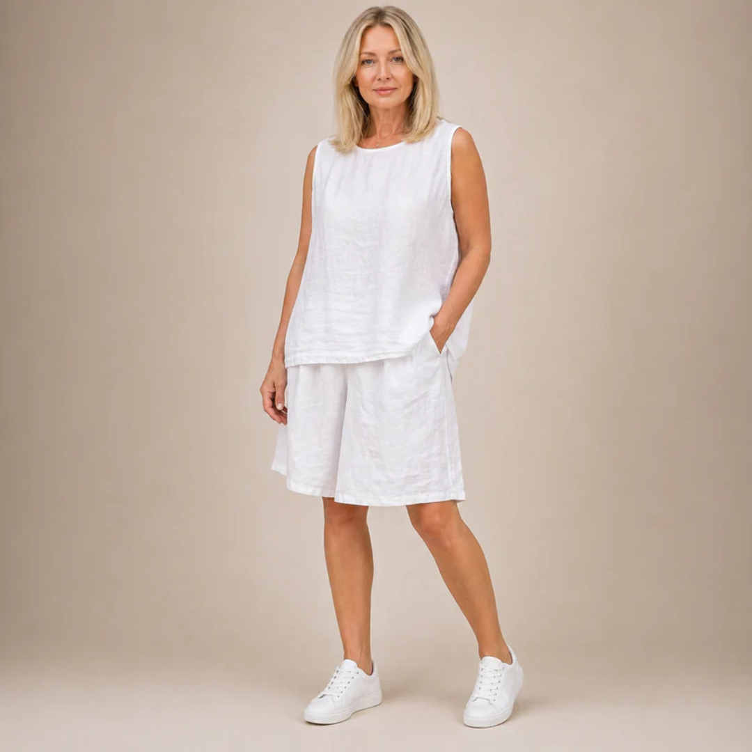 Ensemble blanc femme top fluide et bermuda, vue trois quarts