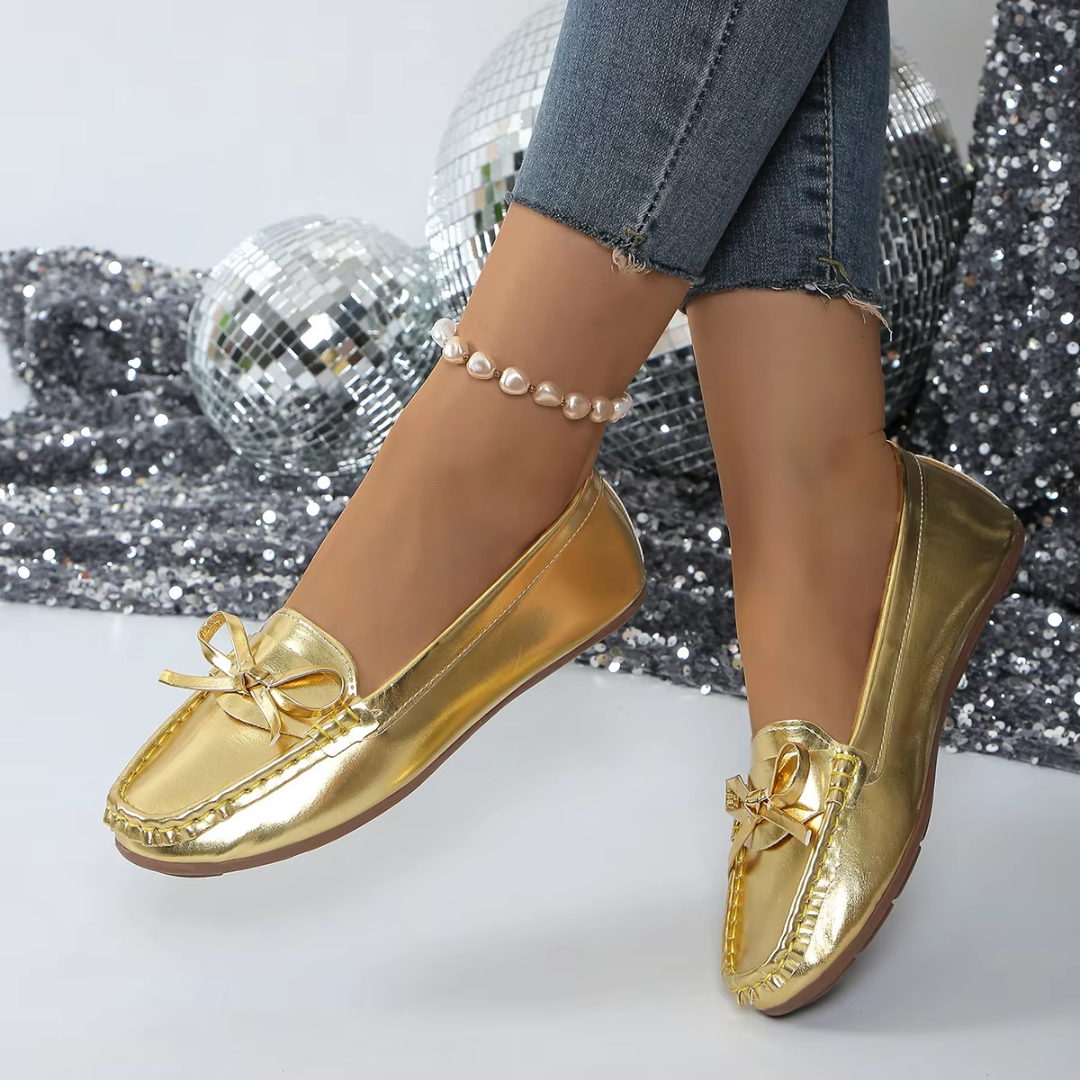 Mocassins femme dorés à effet brillant avec nœud et surpiqûres apparentes, bout rond