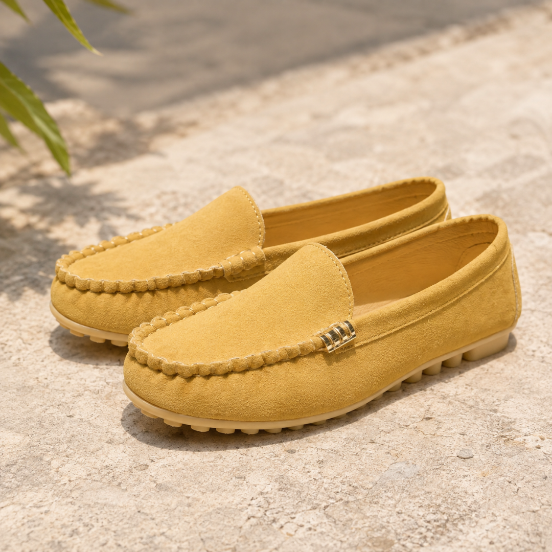 Mocassins plats femme jaune moutarde avec bord tressé et bout arrondi