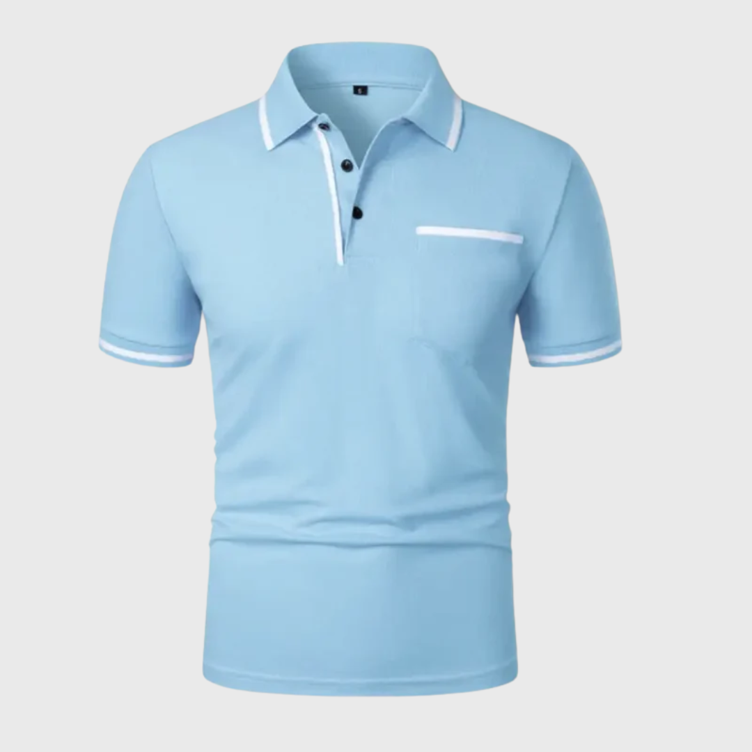 Polo homme bleu ciel vue de face légèrement de côté