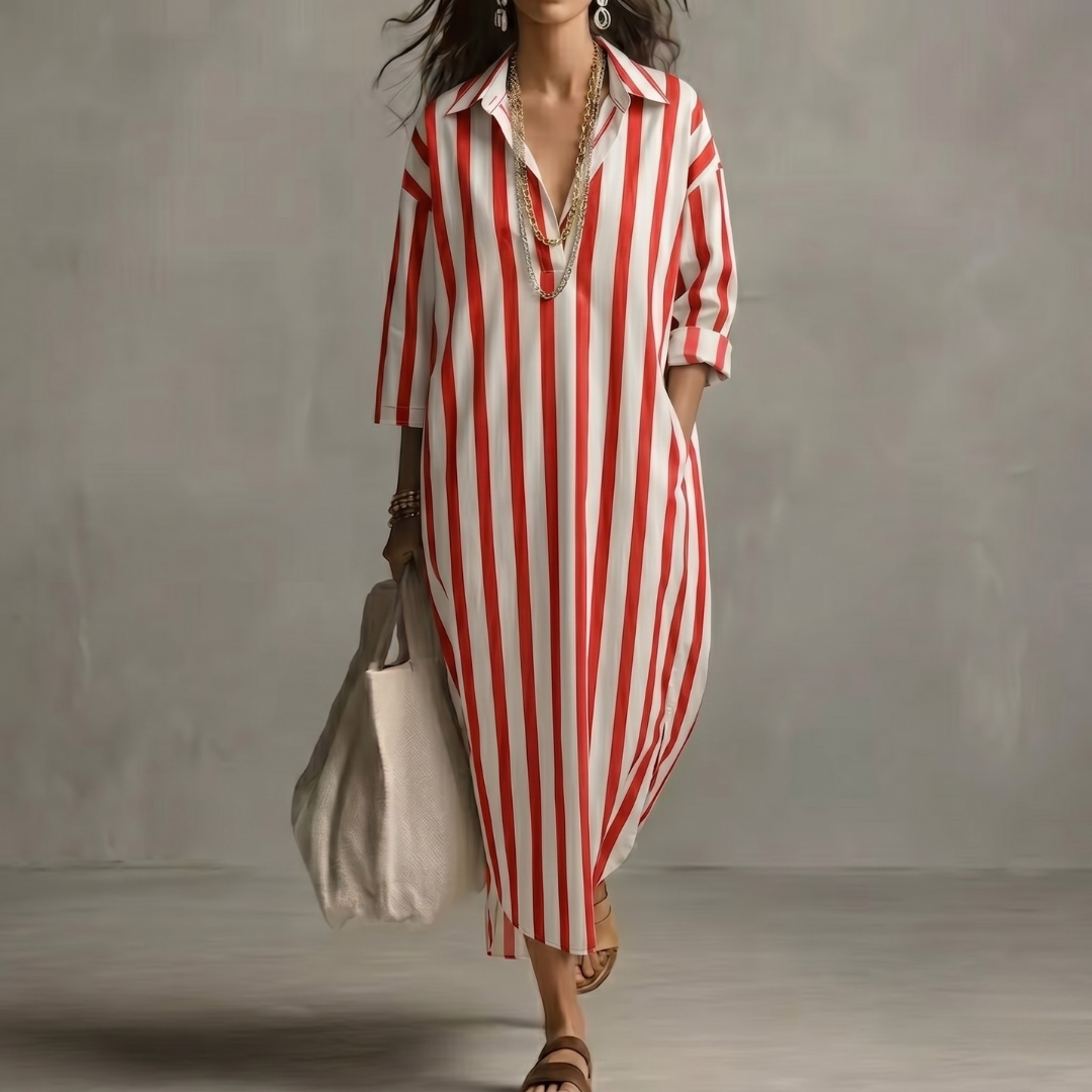 Robe longue rayée rouge et blanc col chemise oversize vue de face