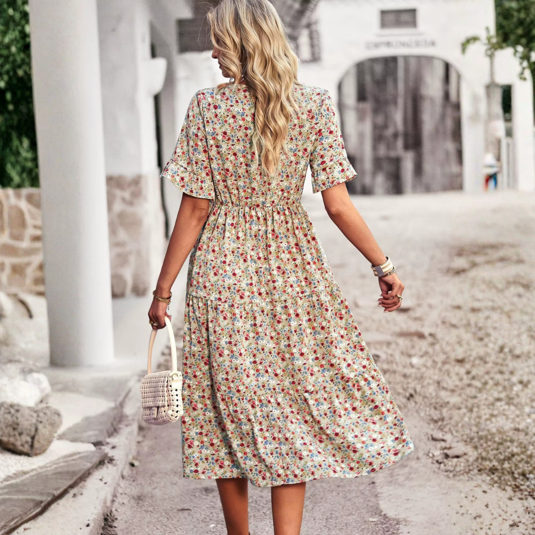 Robe midi à manches volantées coloris abricot, tenue complète vue de face