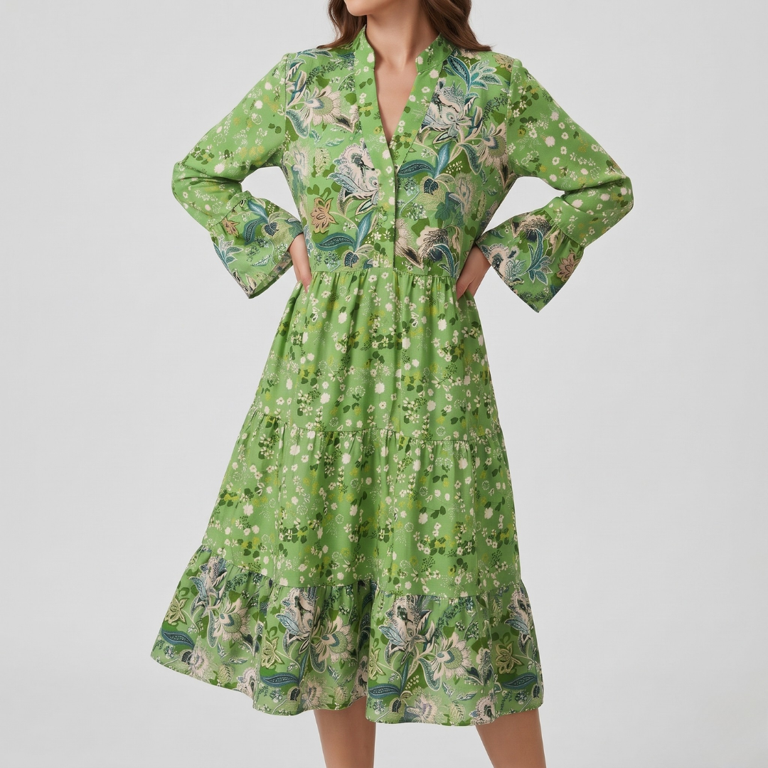 Robe midi florale verte col en V manches évasées vue de face