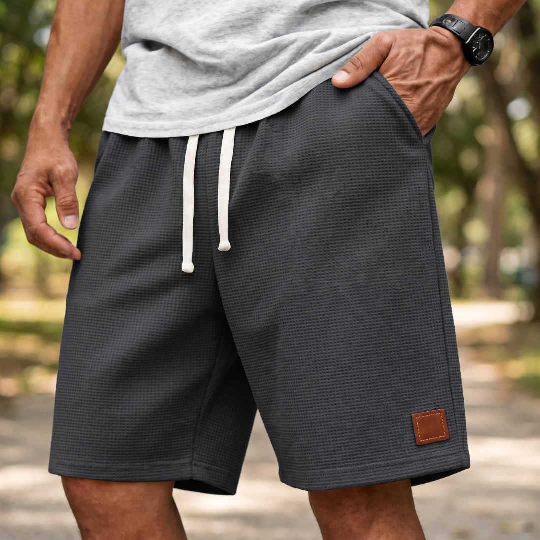 Short homme gris clair décontracté, taille élastiquée avec cordon