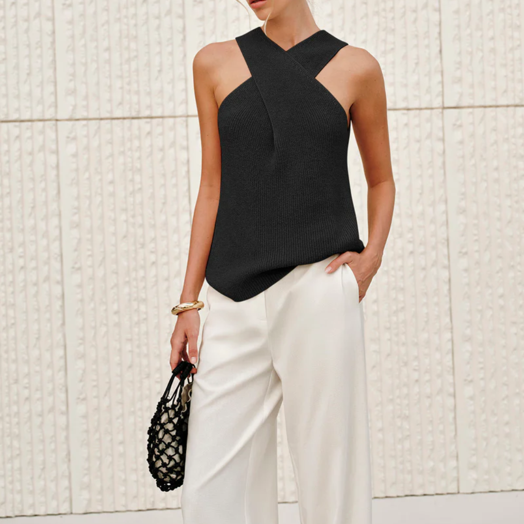 Top sans manches col croisé halter en maille tricot noir, vue de face