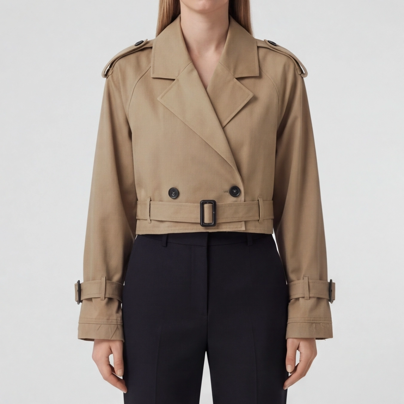 Trench court femme khaki, vue de profil