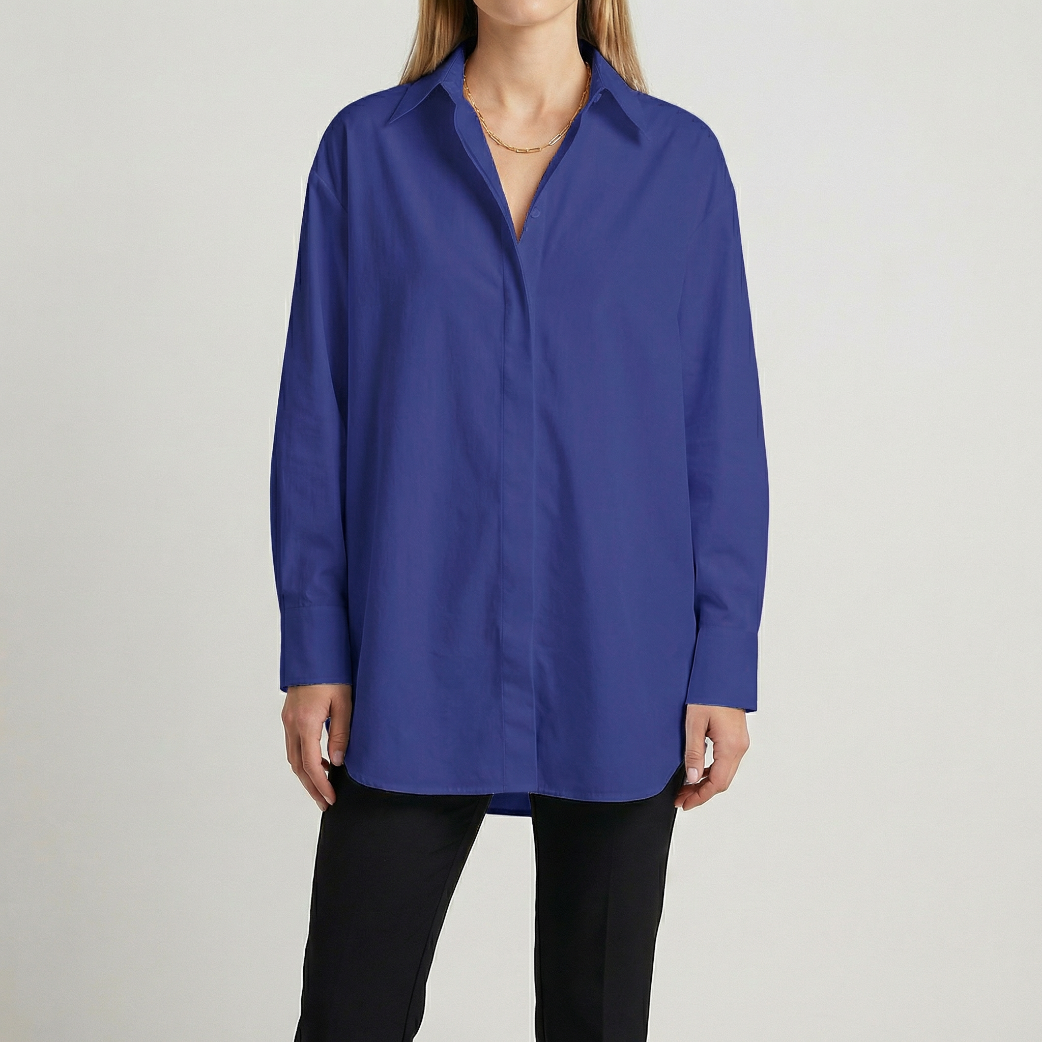 Chemise oversize bleu roi pour femme, coupe longue, col classique, manches longues avec poignets boutonnés