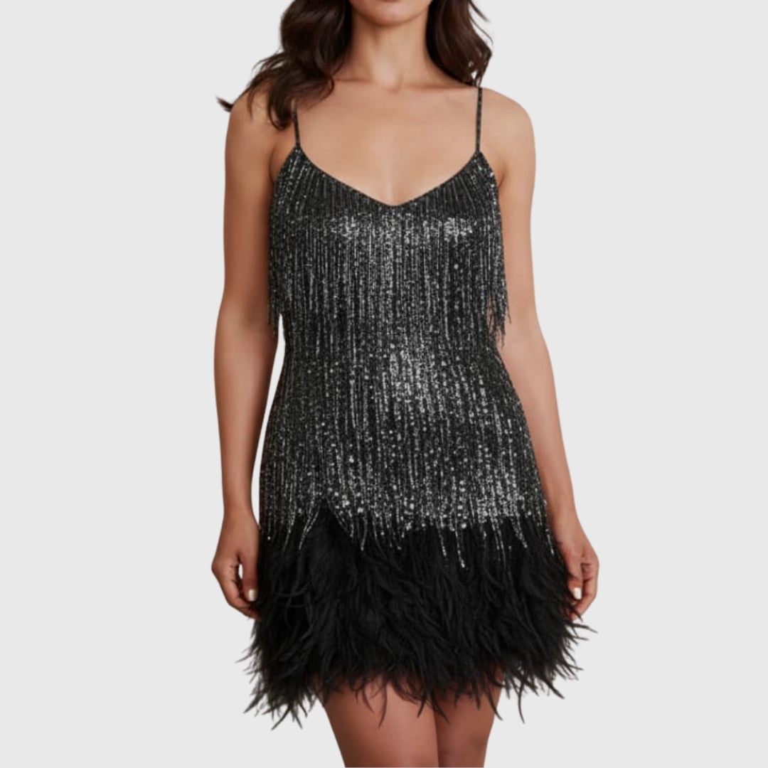 Robe mini sequins noir avec bordure en plumes, vue de face