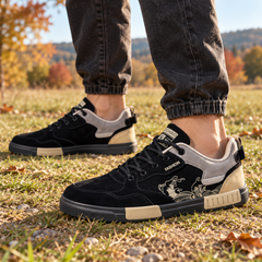 Baskets homme noires à lacets avec empiècements gris et beige et imprimé vague