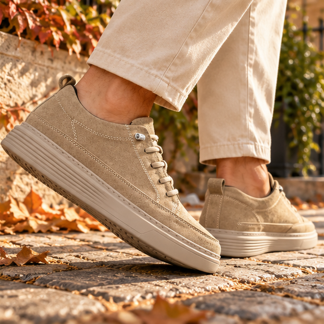Baskets homme kaki de profil, semelle épaisse nervurée claire bien visible