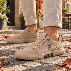 Baskets basses homme kaki avec semelle épaisse nervurée et petit logo latéral imprimé
