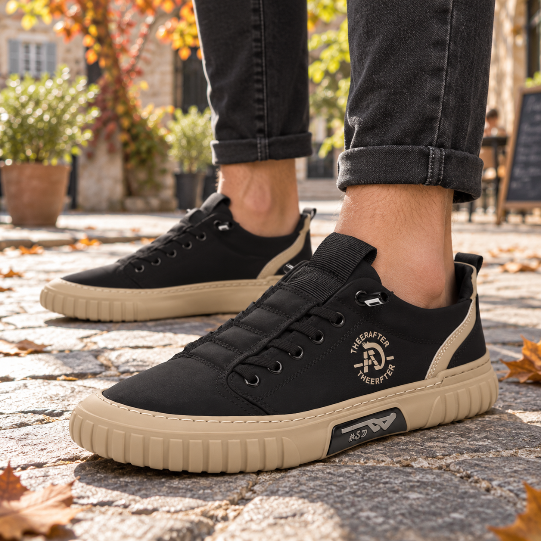 Baskets homme noires avec semelle épaisse beige contrastante et logo imprimé clair