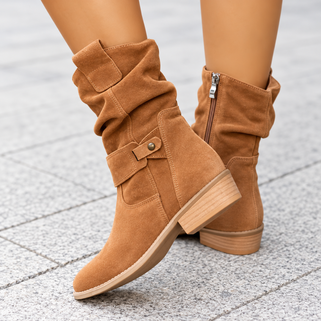 Bottes caramel à tige froncée, bouton métallique et talon bloc bois