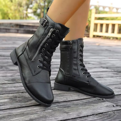 Bottines noires à lacets avec bride à boucle, zip latéral et talon bas