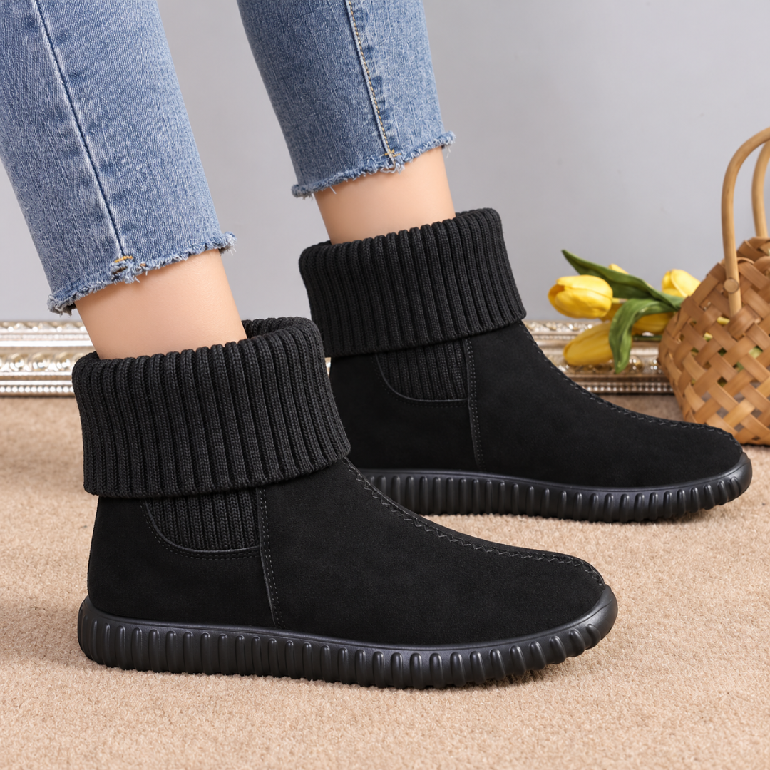 Bottines noires effet daim à revers en maille côtelée et semelle striée