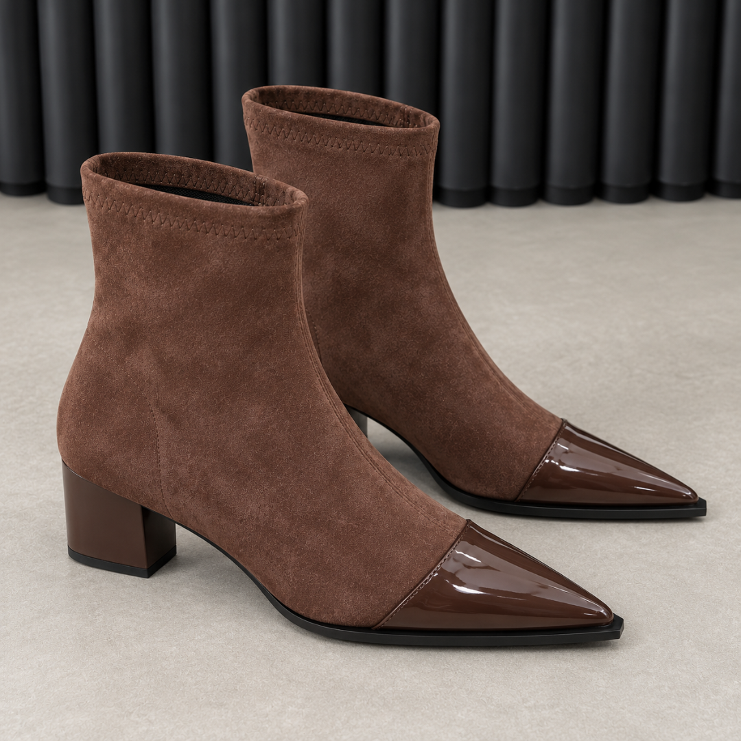 Bottines femme marron de profil, talon bloc et bout pointu allongé