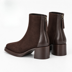 Bottines marron de dos avec fermeture à glissière et empiècement arrière lisse