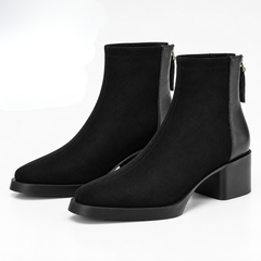 Bottines noires de trois quarts avec talon bloc et empiècement latéral lisse
