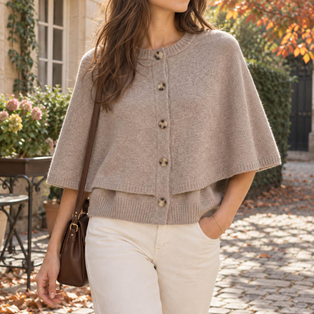 Cardigan cape beige femme, patte boutonnée devant et encolure ronde côtelée