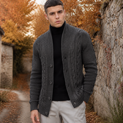 Cardigan homme gris foncé boutonné avec torsades et poignets côtelés