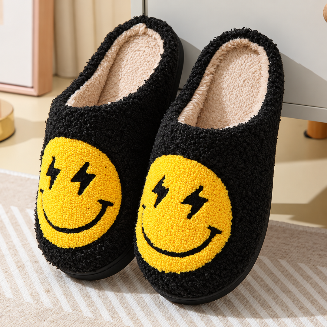 Chaussons femme noirs avec smiley jaune et intérieur beige bouclé