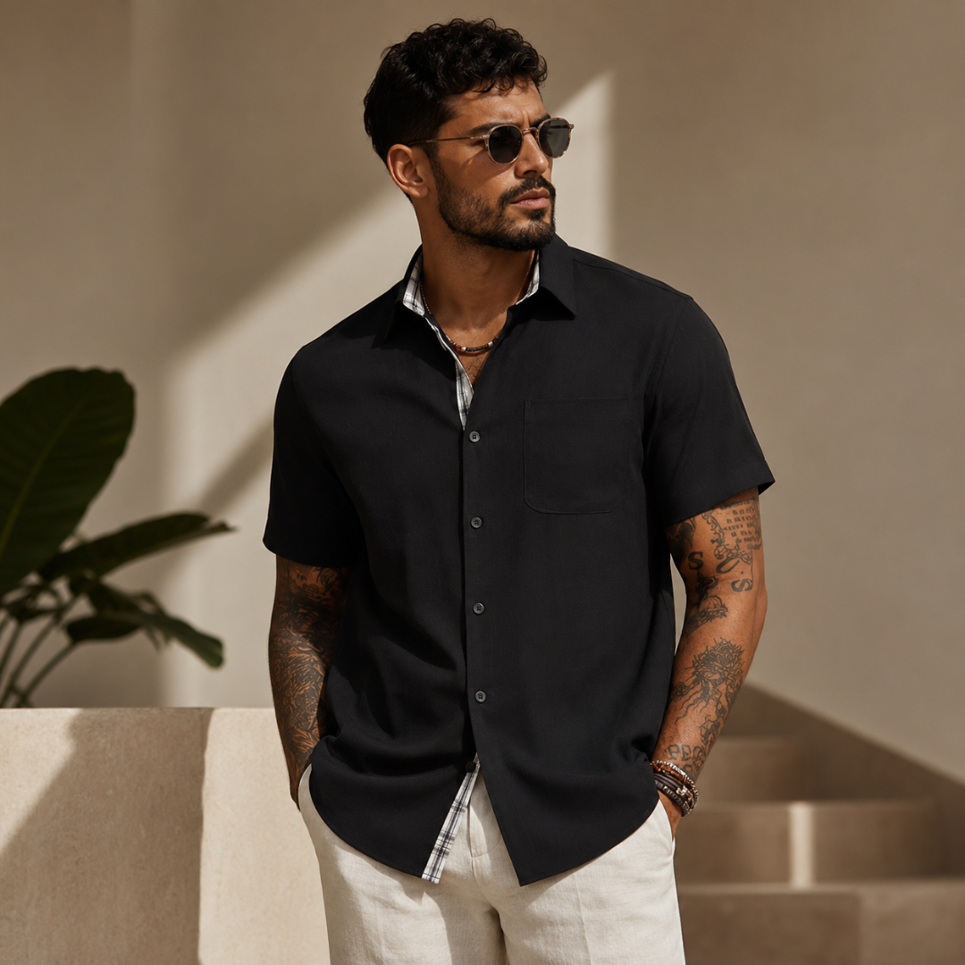 Chemise homme lin noir, col classique, manches courtes, style casual