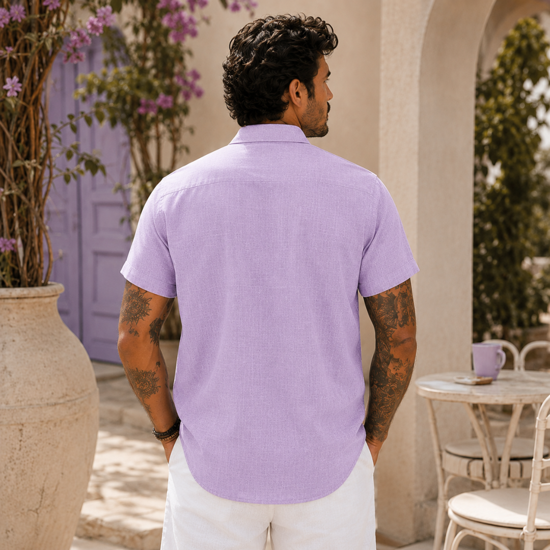 Chemise homme lin violet, vue de dos, coupe droite manches courtes