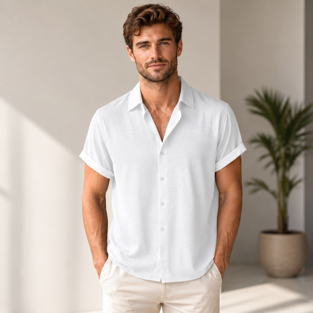 Chemise homme col classique blanche, tissu fluide manches courtes