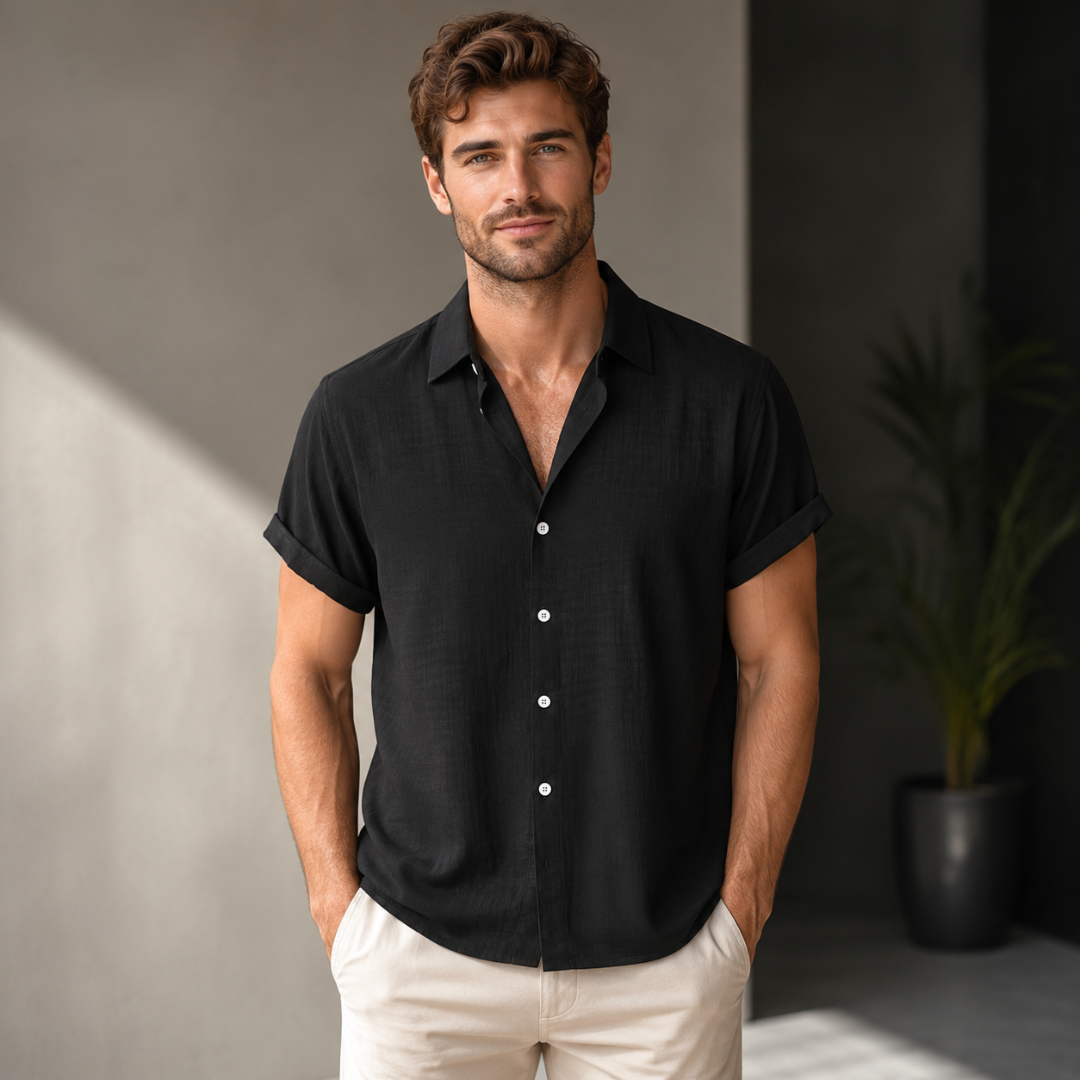 Chemise homme noire manches courtes, coupe droite casual