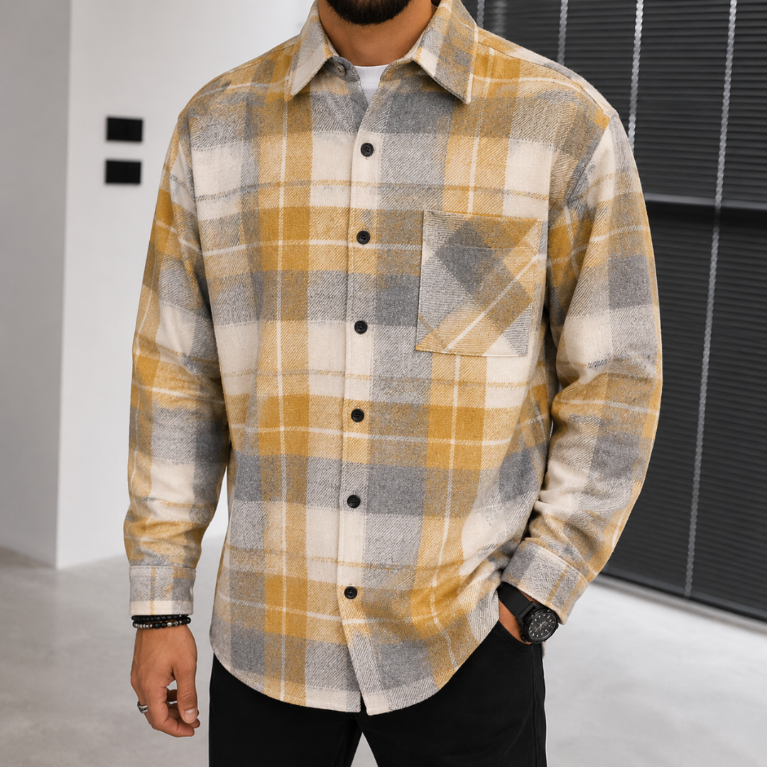 Chemise homme à carreaux jaune et gris, manches longues et poignets retroussés