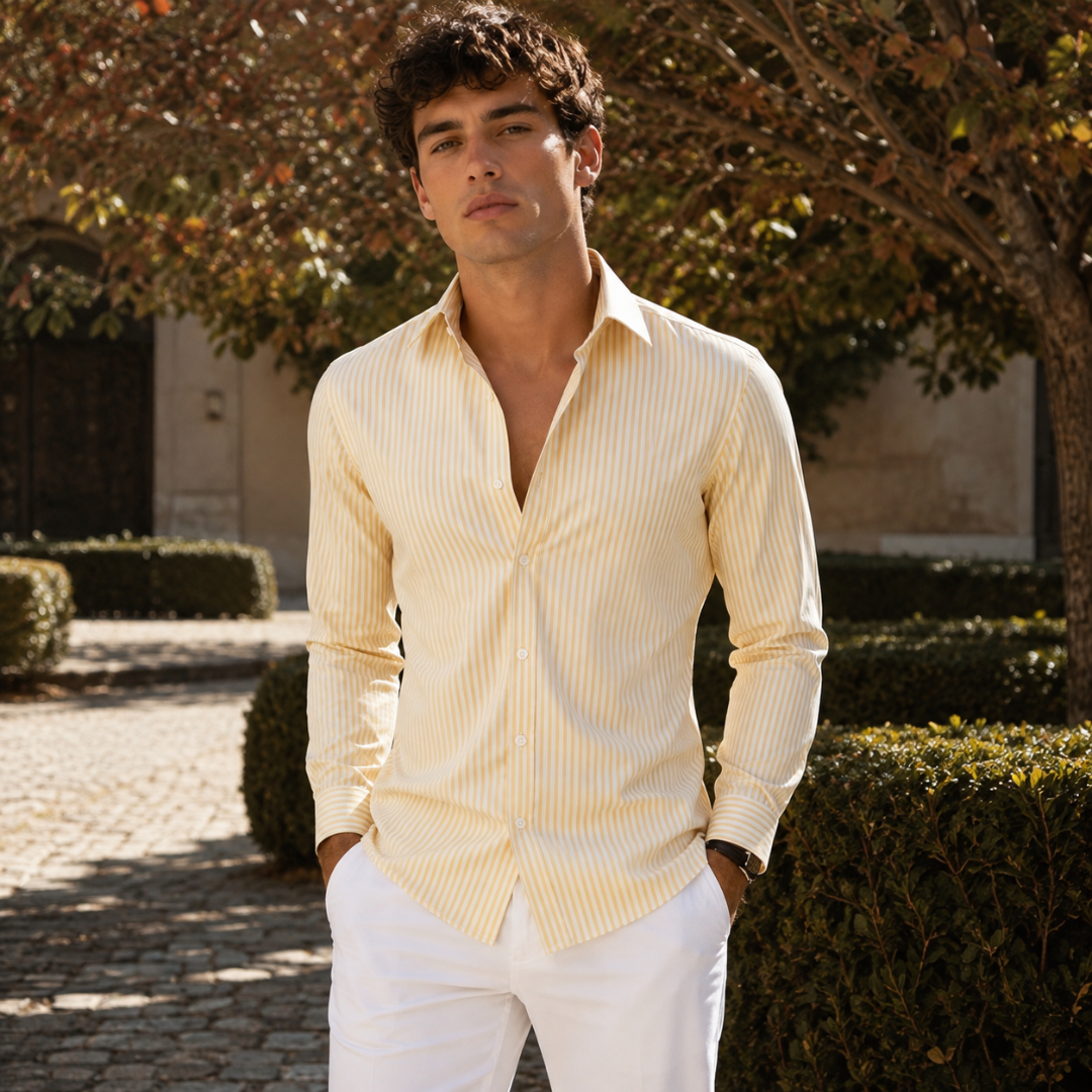 Chemise homme à rayures jaunes et blanches, col classique et boutonnage devant