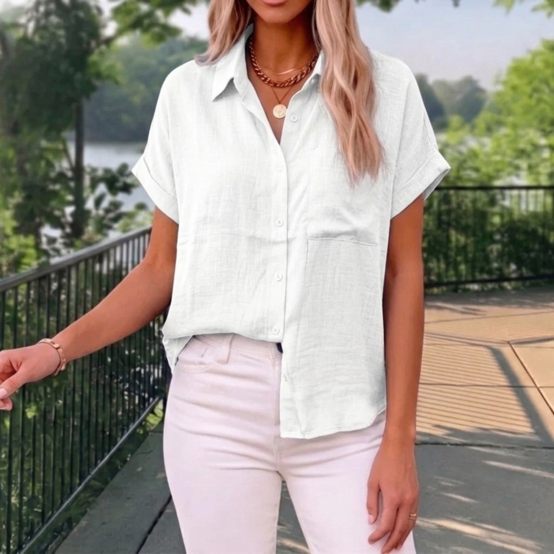 Chemisier femme blanc manches courtes avec poche poitrine
