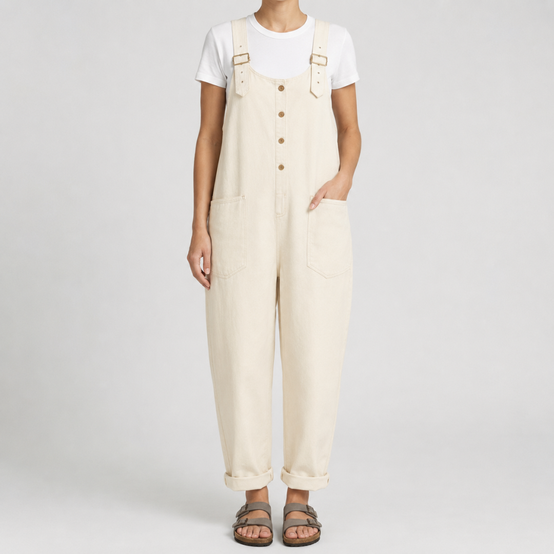 Combinaison femme oversize blanc cassé, bretelles à boucles et poches avant
