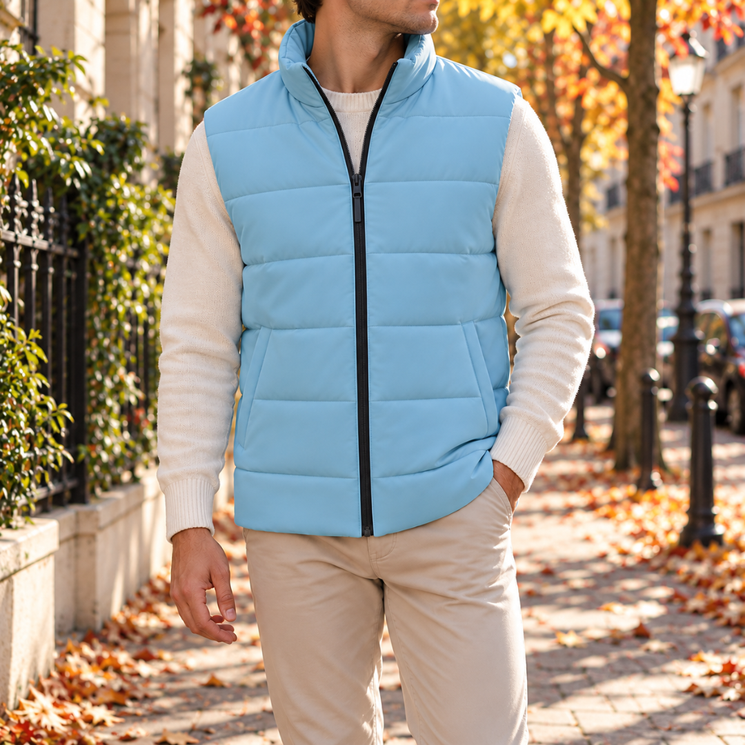 Doudoune sans manches bleu ciel pour homme, col montant et zip noir contrasté
