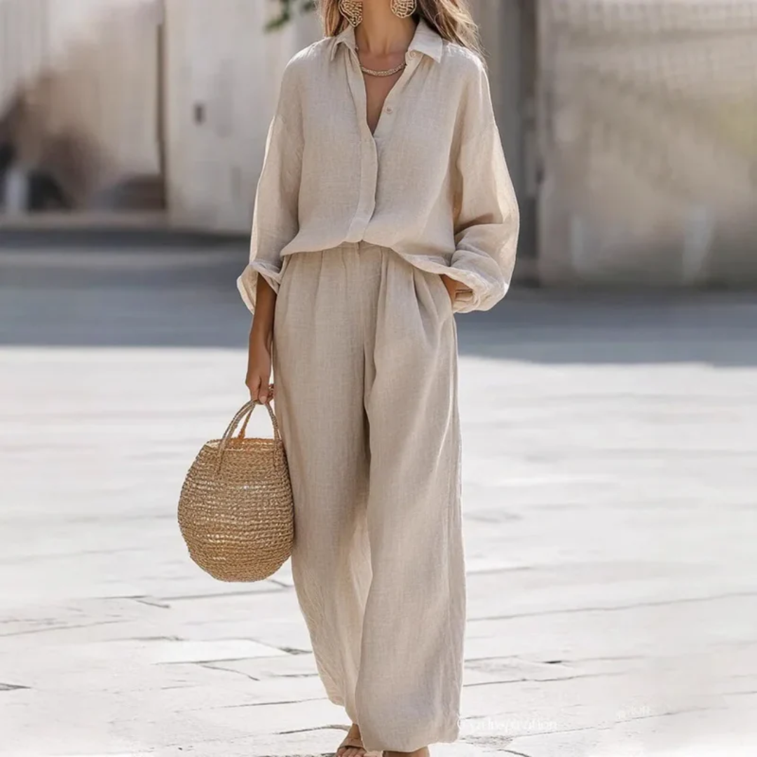 Ensemble deux pièces femme coloris beige, chemise boutonnée et pantalon large
