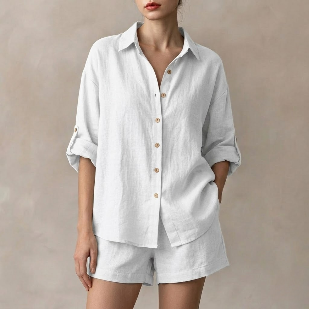 Ensemble femme chemise et short blanc, vue de face