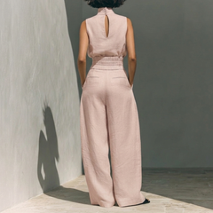 Ensemble rose vue de dos, pantalon large à pli central et top col montant
