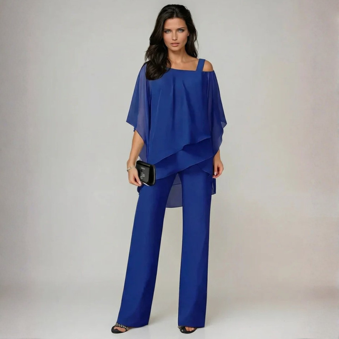Ensemble deux pièces femme bleu roi, top voilé drapé et pantalon large, vue de face