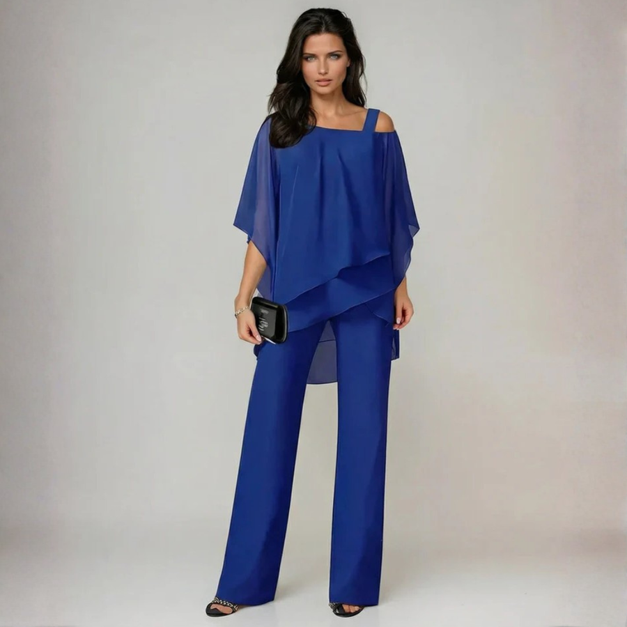 Ensemble deux pièces femme bleu roi, top voilé drapé et pantalon large, vue de face