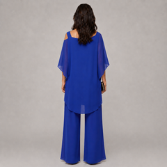 Ensemble Mariella bleu, détail du col carré et voile asymétrique